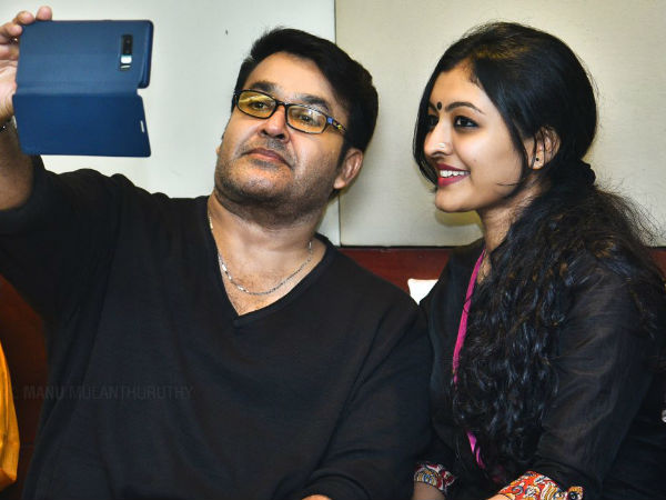 സെല്‍ഫി ടൈം