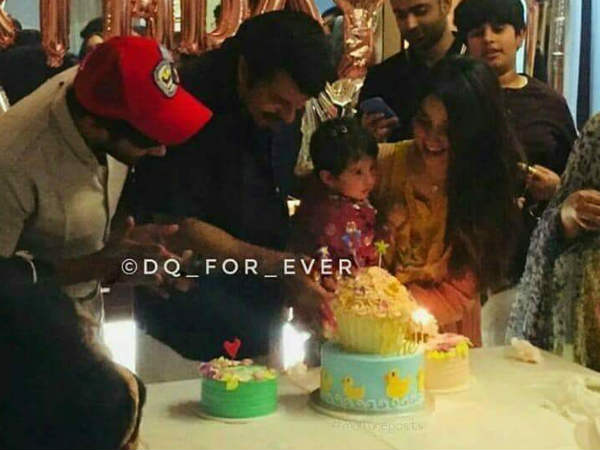 മമ്മൂട്ടി കേക്ക് മുറിപ്പിച്ചു