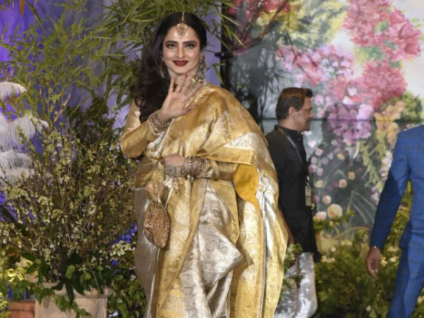 സാരിയും പാന്റും