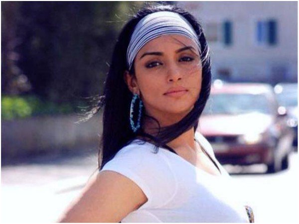 ശ്വേതയുടെ കരിയര്‍