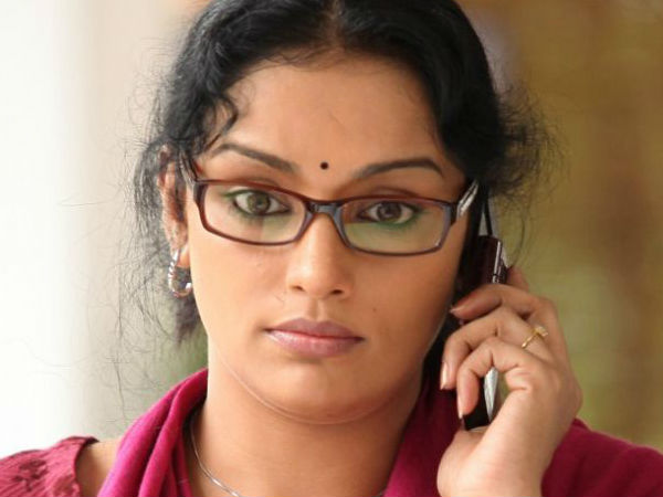   നടിമാരുടെ പ്രശ്നം