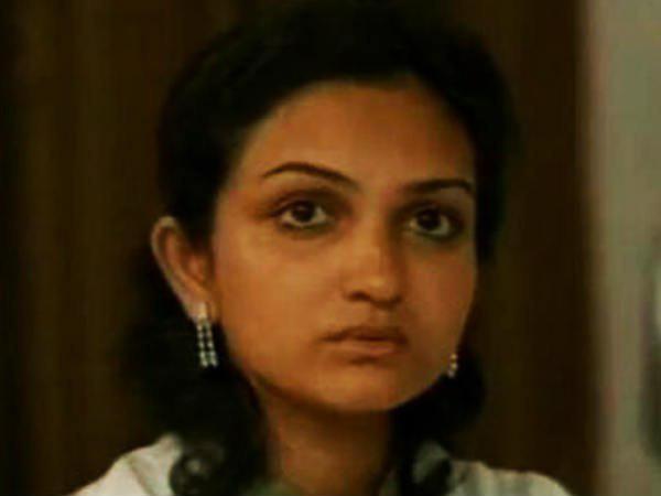 അമ്മയ്ക്ക് പിന്നാലെ സിനിമയിലേക്ക്