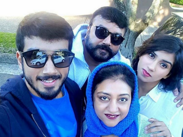 യാത്രകള്‍ക്കായി സമയം കണ്ടെത്തുന്നു