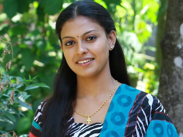 അമ്മ കൈകാര്യം ചെയ്യുന്നില്ലെന്ന പരാതിയെത്തുടര്ന്ന്