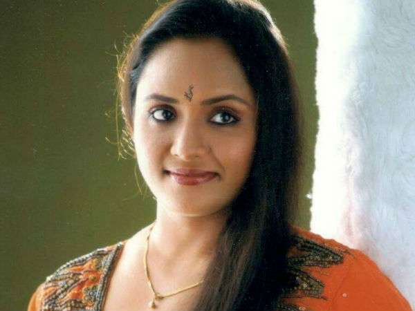  അവാര്‍ഡ് ജേതാക്കളെ ആദരിക്കുന്നതിനിടയില്‍