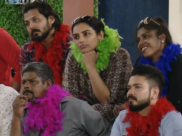 വിമര്‍ശനങ്ങളും വിവാദവും