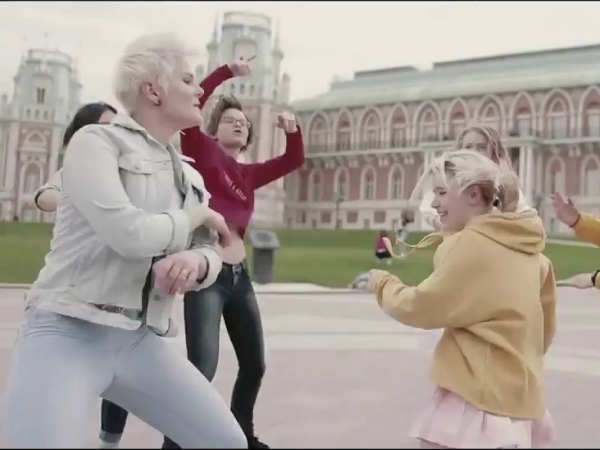 ഗാനത്തിന്റെ ചിത്രീകരണം