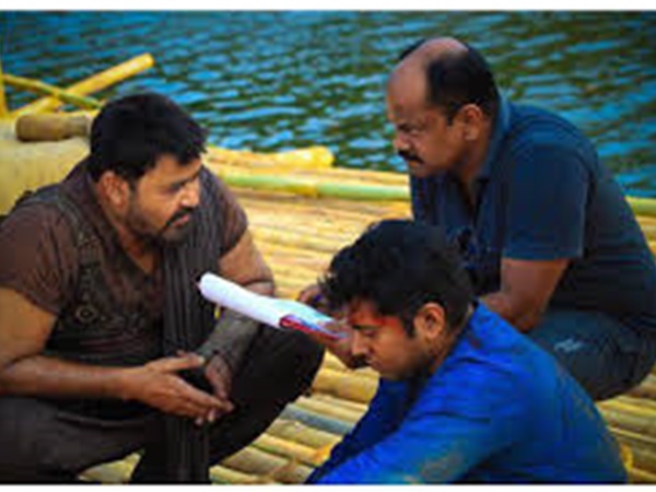 മോഹന്‍ലാലിന്റെ ലുക്ക്