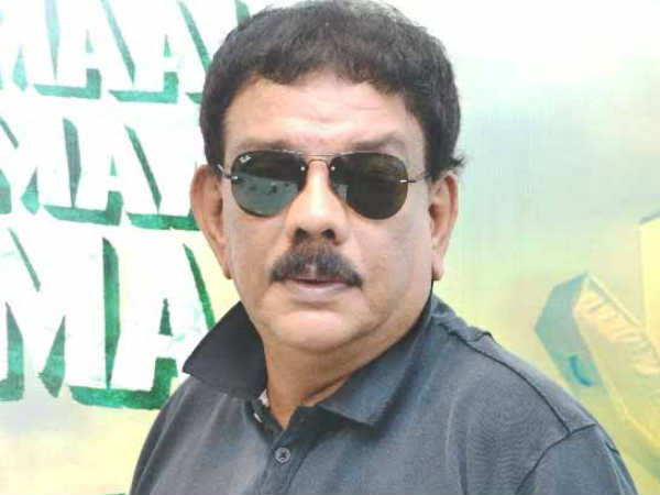 ചിത്രത്തിന്റെ ആദ്യയ പകുതിയിൽ