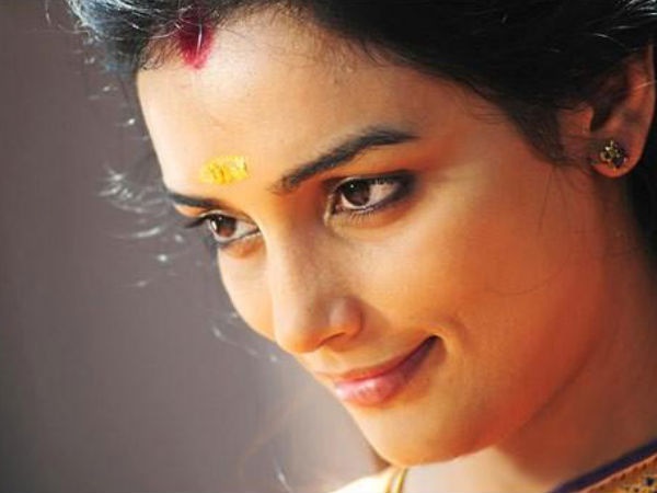  ബോളിവുഡ് നടി 