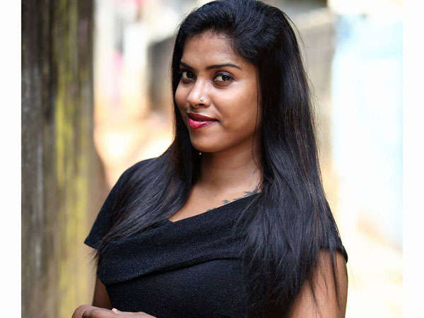 പൊട്ടിക്കരഞ്ഞ് മത്സരാര്‍ത്ഥികള്‍