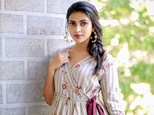 കരിയര്‍ മാത്രം