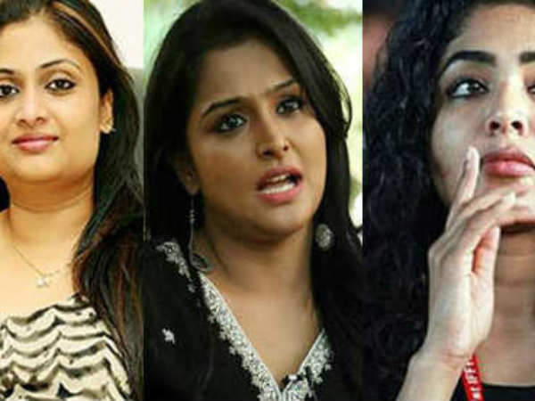 നടിമാരുടെ രാജി