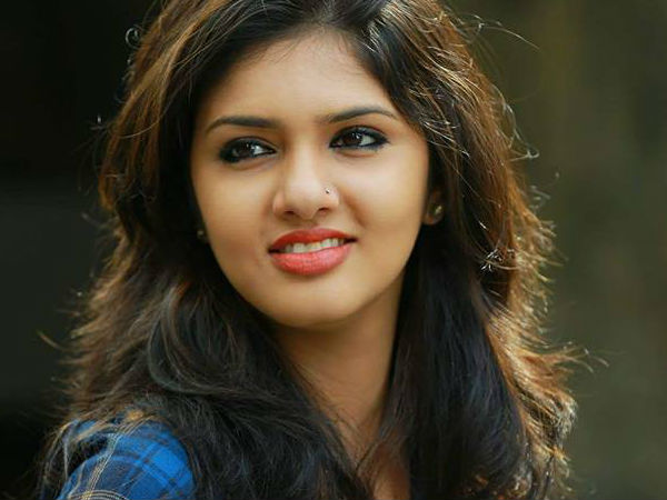 ഗായത്രി എന്ന നടി