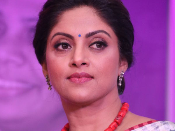 ജീവിതത്തില്‍ നേരിട്ട വെല്ലുവിളിയെക്കുറിച്ച് നദിയ