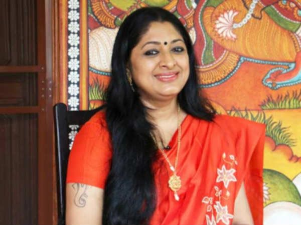 ലാലേട്ടനെ കുറിച്ചേർക്കുമ്പോൾ വിഷമം