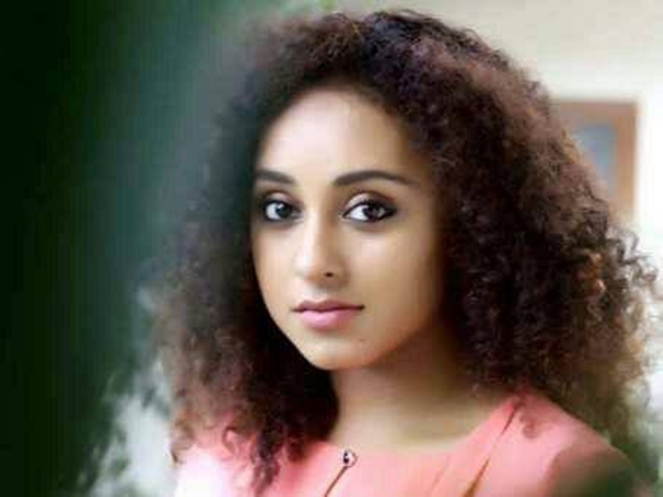 പേളിയും സാബുവും