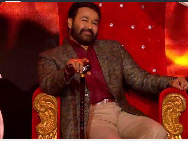  ഇതെല്ലാം കാണുന്നുണ്ട്