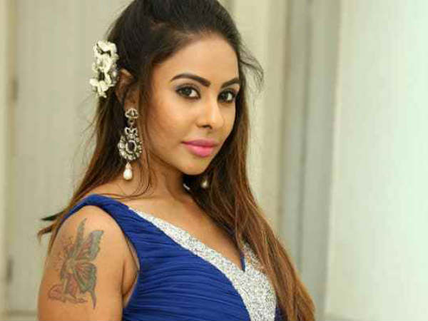 തെലുങ്കിനു പിന്നാലെ തമിഴിലേക്കും