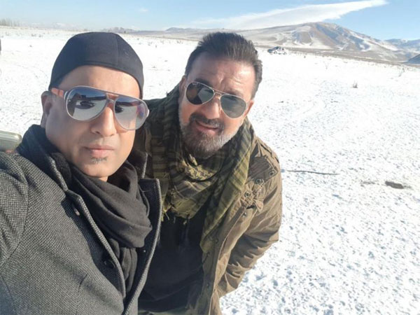 കേരളത്തിലും തരംഗം..