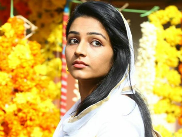 രജിഷ വിജയനുമുണ്ട് 