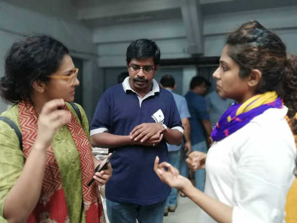 മാതൃകയായി താരപുത്രികള്‍ 