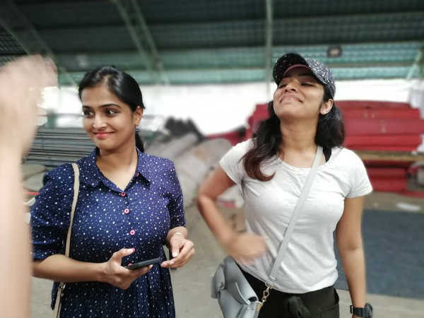 അന്‍പോട് കൊച്ചിക്കൊപ്പം അണിനിരന്ന് വനിതാതാരങ്ങള്‍