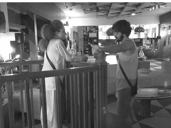 രാത്രിയുളള സംസാരം