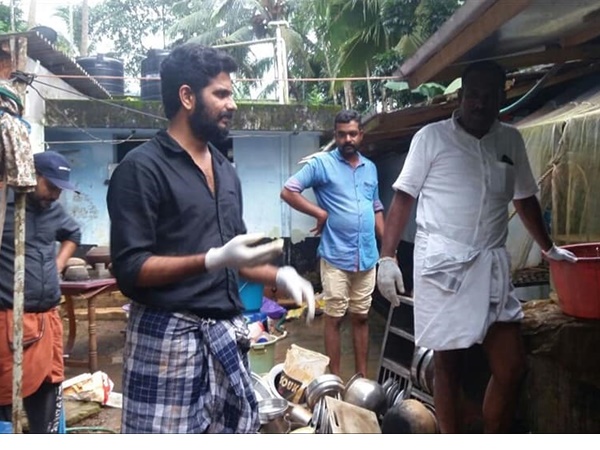 വൃത്തിയാക്കാനായി മുന്നിട്ടിറങ്ങി