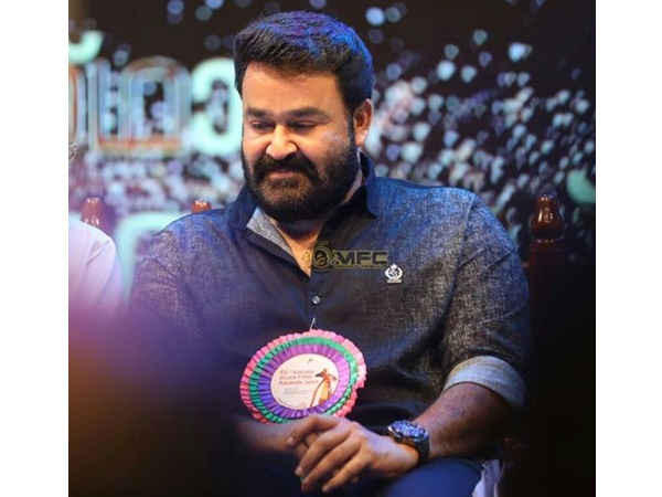 മാസ് എന്‍ട്രിയുമായി ലാലേട്ടന്‍ 