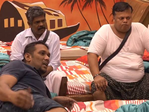 ആരും പുറത്ത് പോയേക്കില്ലെന്ന് റിപ്പോര്‍ട്ടുകള്‍