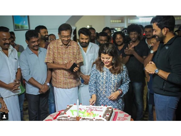 ഇതിഹാസങ്ങള്‍