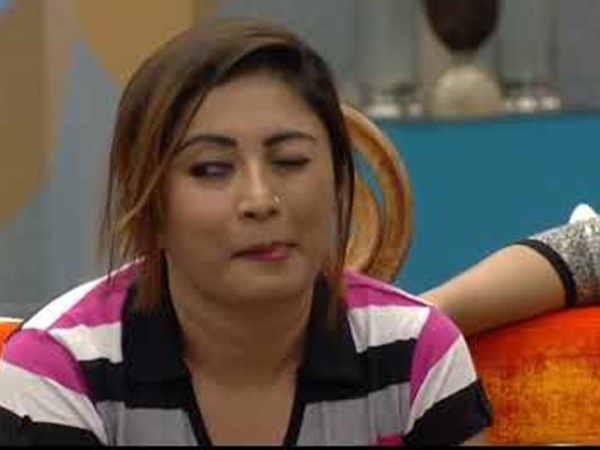  തമ്മിൽ അടി 