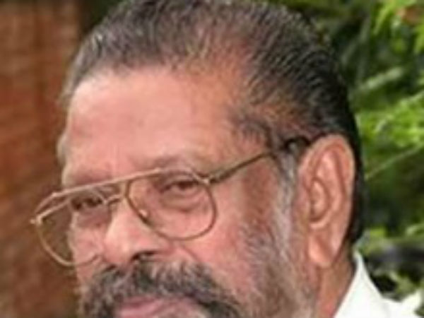 അര്‍ജുനന്‍ മാസ്റ്ററെ ആദരിച്ചു