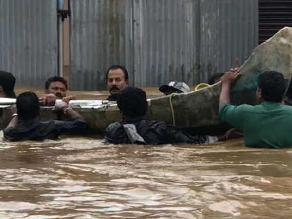രക്ഷപ്പെടുത്തിയവരെ നേരിൽ കണ്ടു