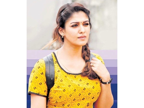 കംപ്ലീറ്റ് എന്റര്‍ടെയ്‌നര്‍