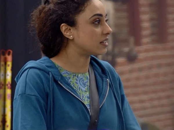 പേളിയ്ക്കൊപ്പം