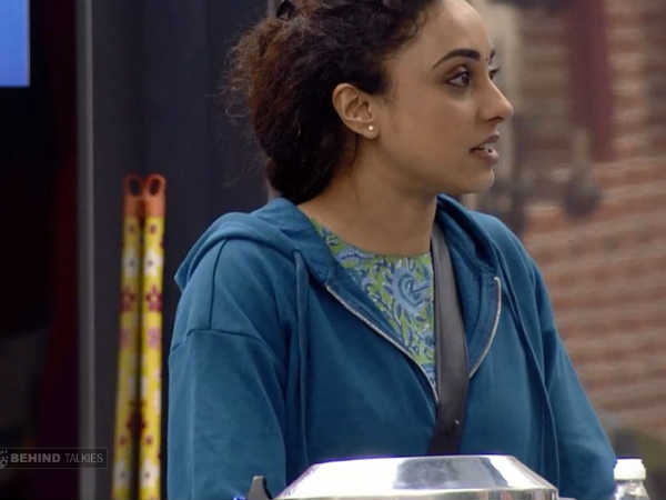 സുരേഷേട്ടനോട് പേളി പറഞ്ഞത്