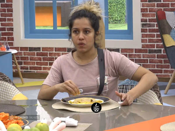   രഞ്ജിനി മടങ്ങി വരും