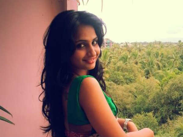 തിങ്കളിനെ മറക്കാതെ മലയാളികൾ