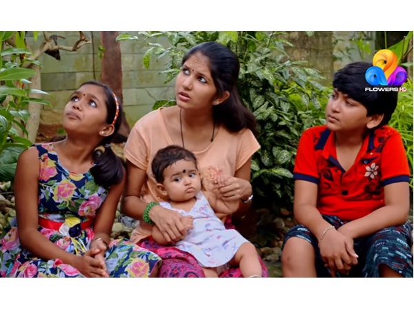 കൂട്ടുകാരിയെ വിളിച്ച് ലച്ചു