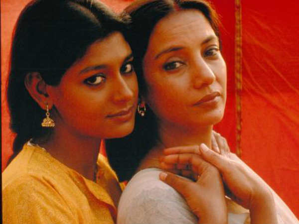  മതവിശ്വാസത്തെ  വ്രണപ്പെടുത്തുന്നു