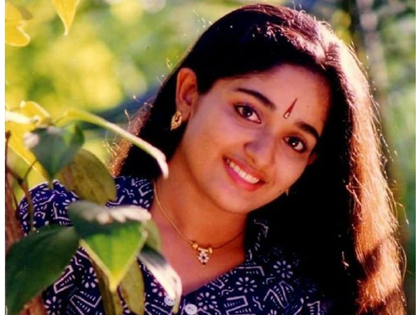 പാപ്പരാസികളുടെ സ്വന്തം താരം