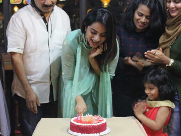 ഹിറ്റ് ചിത്രങ്ങൾ