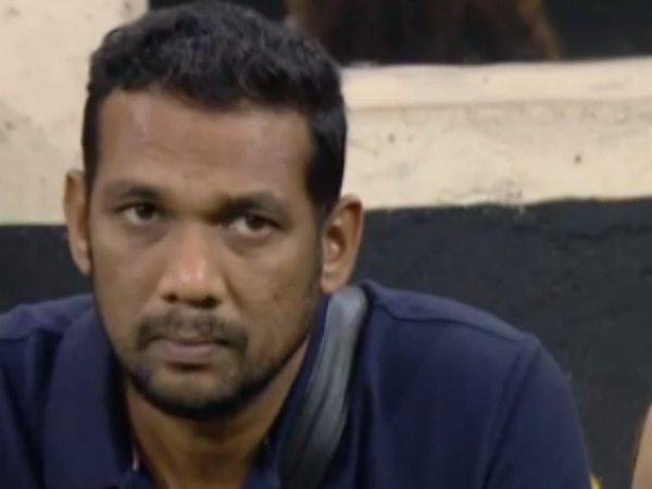 മുട്ടയ്ക്കായി അടിയില്ലായിരുന്നു