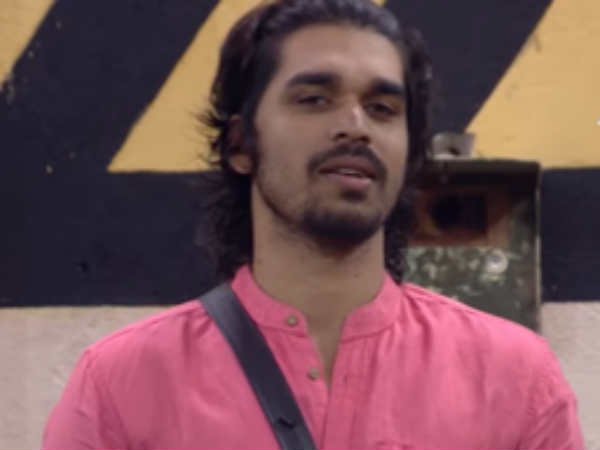  ഷിയാസിനെ കളിയാക്കി