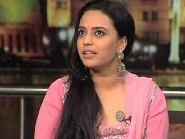   പിസിക്കെതിരെ ശബ്ദമുയർത്തി സ്വര