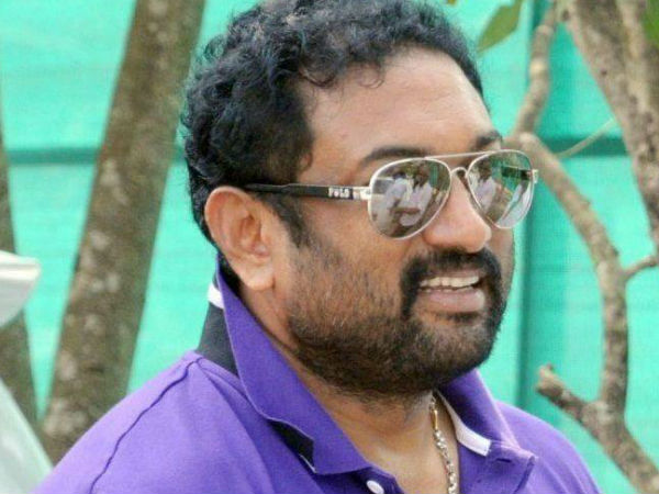 ചൂടുവെള്ളത്തില്‍ വീണ പൂച്ച