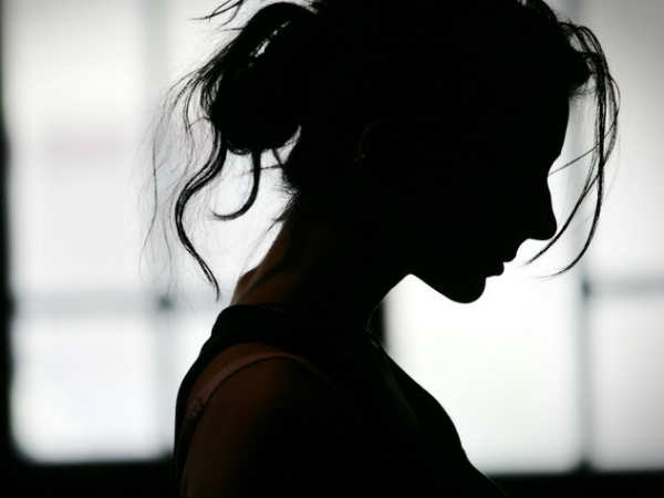   അയാൾ കെട്ടിപ്പിടിച്ചും ചുംബിച്ചു