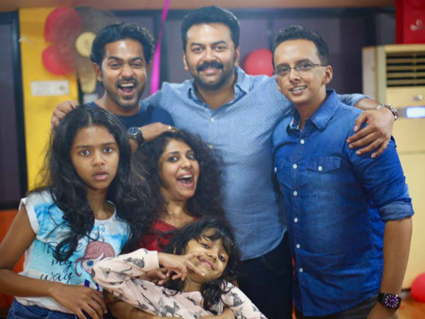 മകള്ക്ക് ആശംസ നേര്ന്ന് താരദമ്പതികള്